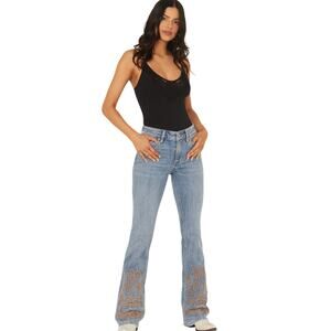 Idyllwind Rebel Light Wash Mid Rise Bootcut Embroidered Jean 14W x 34L
